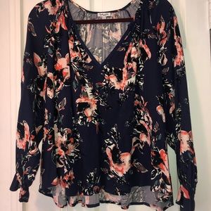 Navy floral patterned Splendid Blouse